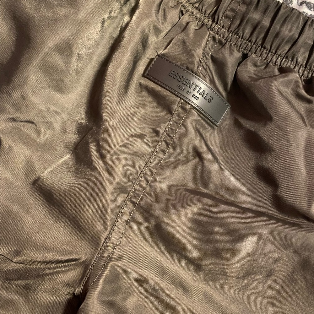 FOG ESSENTIALS shorts